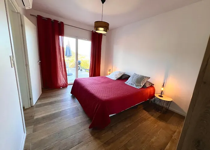 I Cresti Calme Confort Emplacement Ideal Et Tres Belle Vue Holiday home Ajaccio (Corsica)